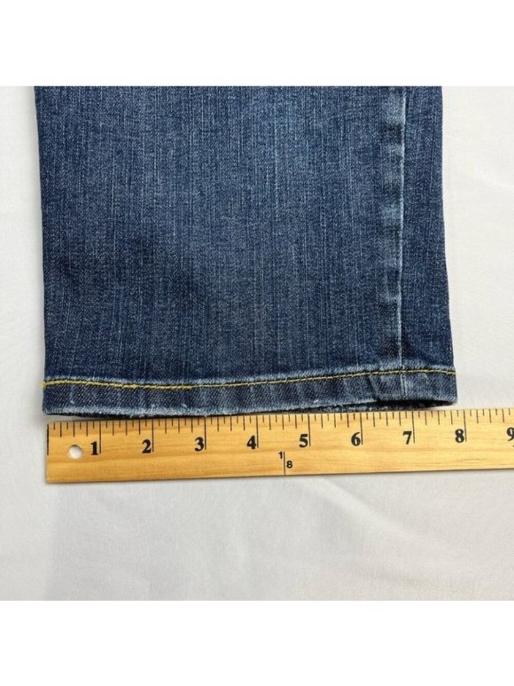 Ann Taylor Modern Fit Lindsay Waist Crop Size 8 Distressed Dark Wash - Picture 7 of 9